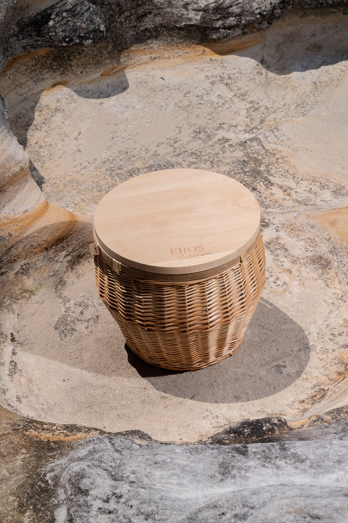 eros thalassa basket